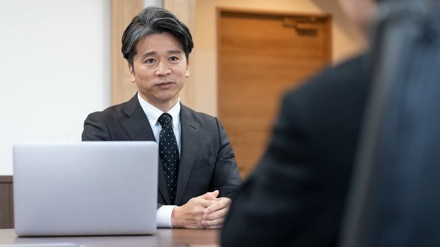 商談中